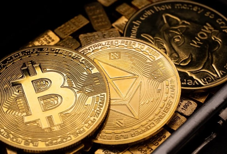 如何在加密货币崩盘中生存?投资者有效的保护策略和恢复策略详解